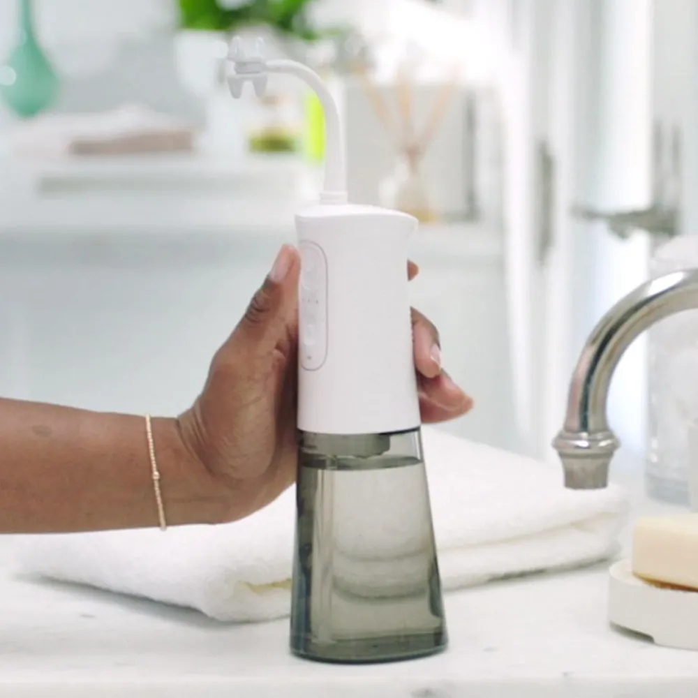 CorpCare Körperpflege & Hygiene-MiracleSmile elektrische Munddusche inkl. 6 H-förmige Reinigungsaufsätze