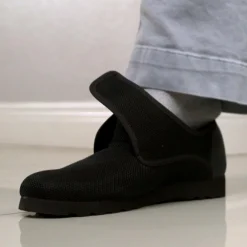 Keine Textil|Nützliche Helfer Für Das Beste Alter-Gold Care schwarz unterstützender Schuh