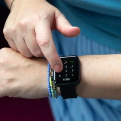 Kendox Gesundheit & Wohlbefinden|Trainingshilfen-LifeTracker Smartwatch & Fitnessuhr Sparset 2 Stk.