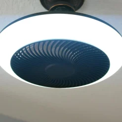 Livington Beleuchtung-Breeze Brite Ventilator mit LED-Licht