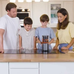 Livington Küchengeräte-JuiceBoost kabelloser Entsafter inkl. Rezeptheft GRATIS