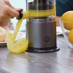 Livington Küchengeräte-JuiceBoost kabelloser Entsafter Sparset 2 Stk. inkl. Rezeptheft GRATIS